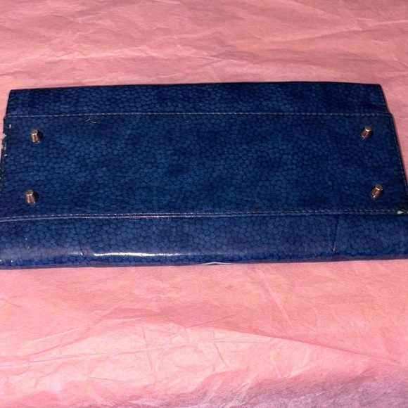 Miche Blue Adrian Classic Clutch Shell - Picture 3 of 3